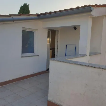 Villa 2 Swans Peroj Exterior photo
